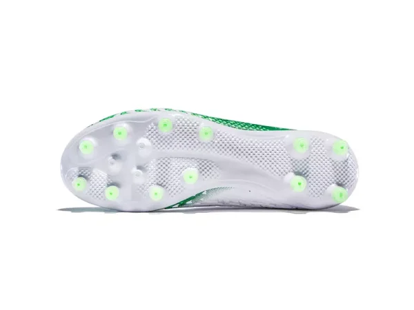 2425 Football shoes