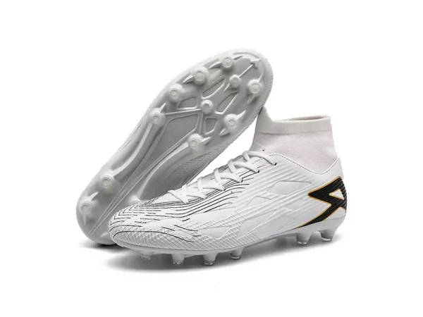 2582 Football shoes